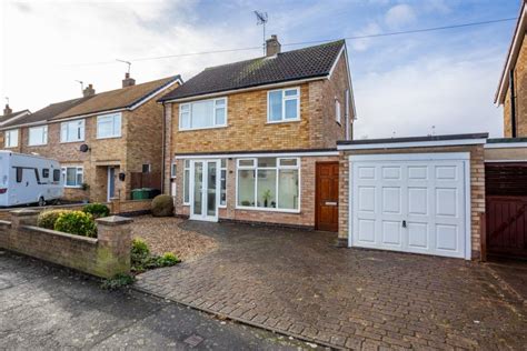 3 Bed Detached House For Sale In Dunster Road Mountsorrel Leicester