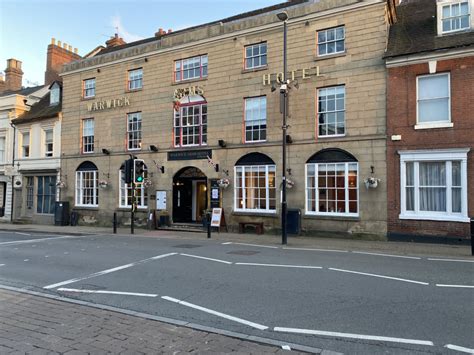 Multiple Objections Made To Unbearable New Patio At Warwick Hotel