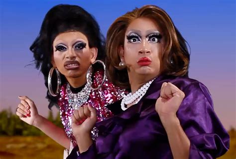 Meet Deafies in Drag: YouTube's Deaf, Latino Comedy Duo
