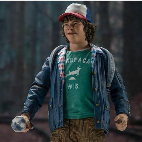 Stranger Things Dustin | Stranger things dustin, Stranger things joe ...