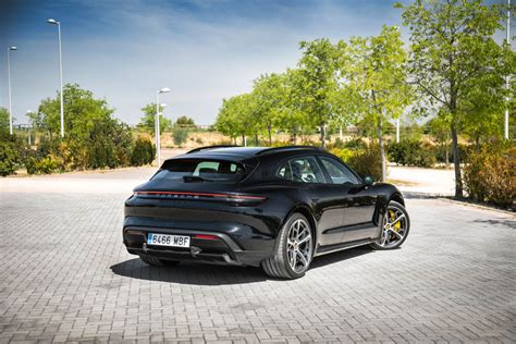 Fotos Porsche Taycan Cross Turismo Turbo S MY2021 Motor es Página 2