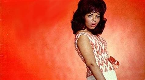 Book Review Mary Wells The Tumultuous Life Of Motowns First Superstar