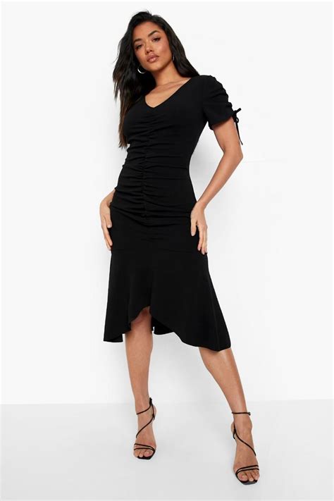 Ruched Detail V Neck Midi Dress Boohoo