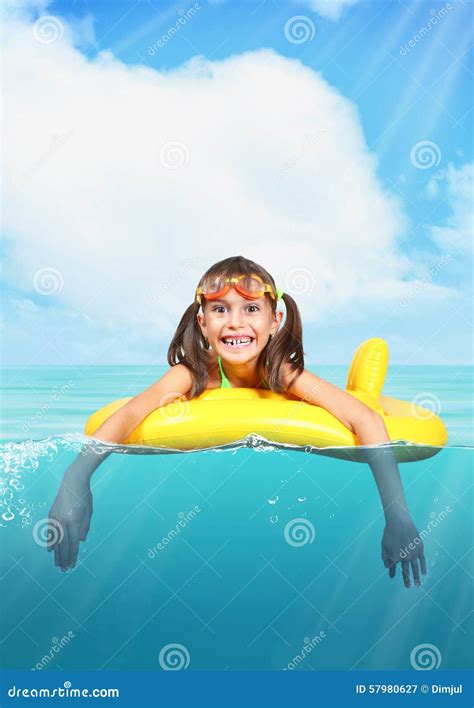 Funny Diving Man In A Swimming Mask And Snorkel Stock Photography