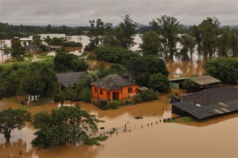 Brasil Supera Las Muertes Por Las Inundaciones En La Regi N Sur Del