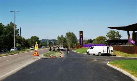 L Insegna Viola Park Campeggia Sul Pian Di Ripoli Fotogallery