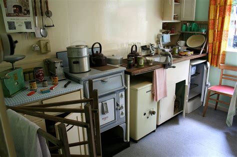 How Most Of Kitchens Looked Like In Reality In The 50s 1950s Kitchen