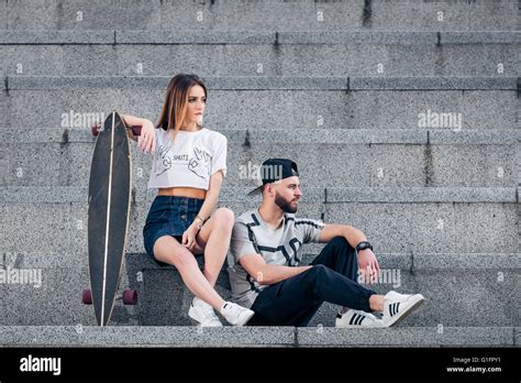Jeune homme gay font l amour Banque de photographies et dimages à haute résolution Alamy