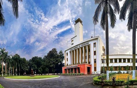 IIT Kharagpur Updates Curricula In Accordance With NEP 2020