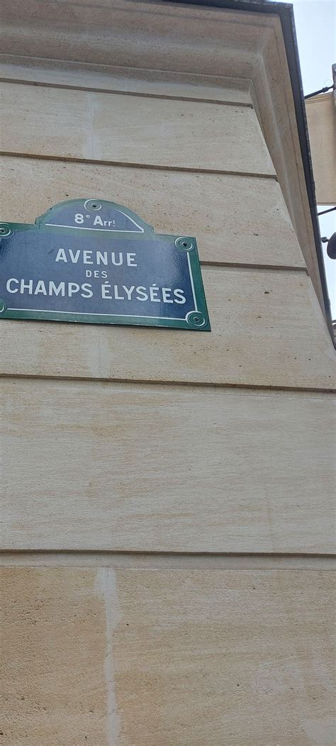 Champs Elysees Paris Avenue Des Champs Lys Es Paris Wallpaper