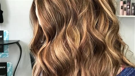 How To Fill The Hair From Blonde To Brunette And Keep Some Highlights