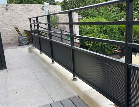 Garde Corps Noir En Aluminium Pour Terrasse A2p Tuquet Balustrade Exterieure Garde Corps