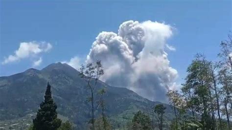 BEGINI Riwayat Erupsi Gunung Merapi Dari Masa Ke Masa Terparah Di