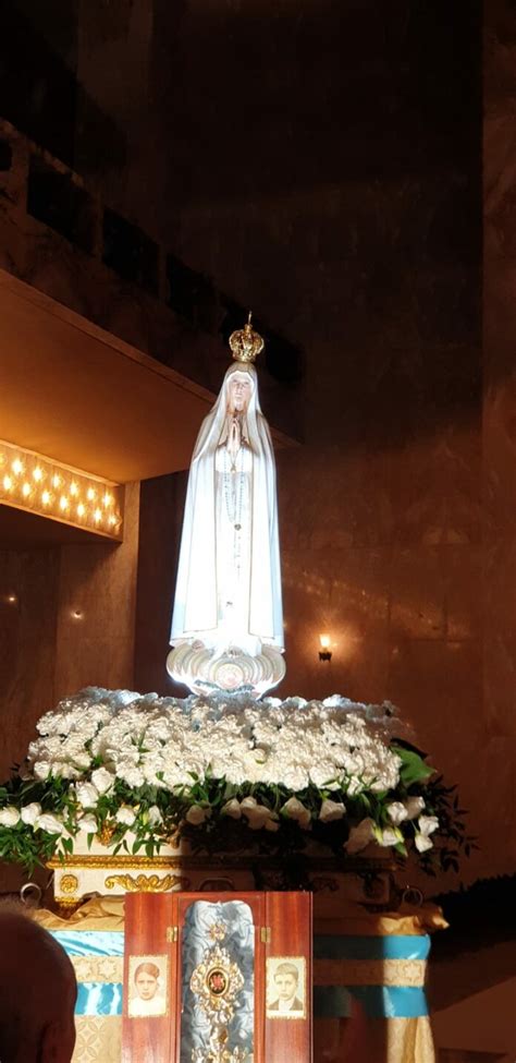 Settembre Ottobre Statua Pellegrina Di Fatima Presente A