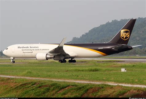 N Up United Parcel Service Ups Boeing Af Wl Photo By Azimi