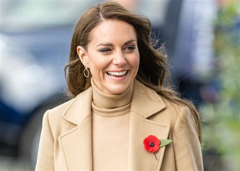 Body Language Shows Kate Middleton Is More ‘confident And ‘comfortable Than Ever Says Expert