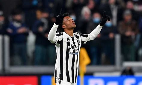 Convocati Juve Allegri ritrova De Sciglio e Alex Sandro Cuadrado c è