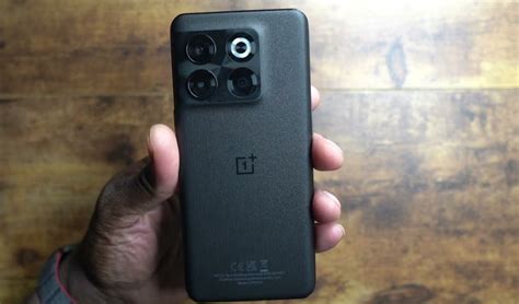 Новый Oneplus 8T с новой быстрой зарядкой - небольшой обзор