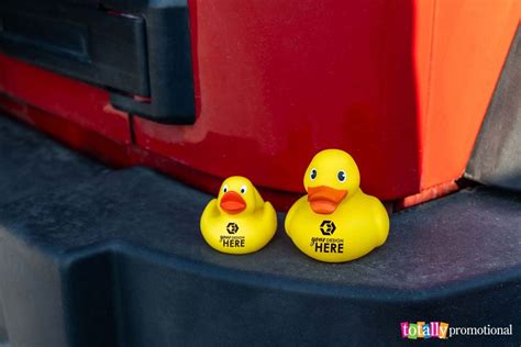 Jeep Ducking A Guide To Rubber Ducks For Jeeps Totally Inspired