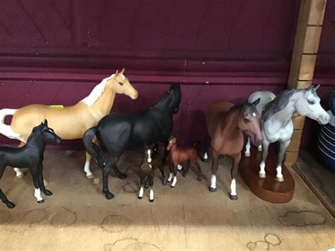 Lot 513 - Seven Beswick horses