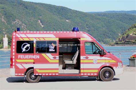 Mannschafts Und Transportfahrzeug Freiwillige Feuerwehr Bingen