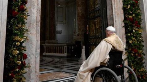 Pope Francis Begins The Jubilee With The Opening Of The Holy Door