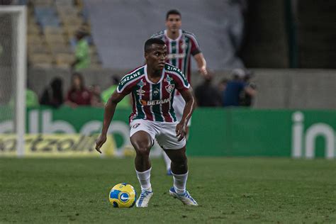 Jhon Arias Do Fluminense Convocado Pela Sele O Colombiana Para