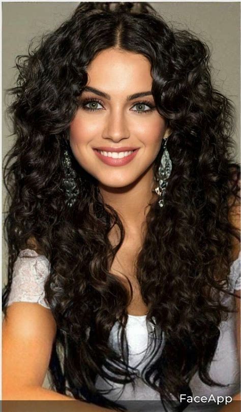 Newest Gorgeous Long Curly Hair Ideas For Girls Curly Hair Styles Beautiful Hair Long Curly Hair