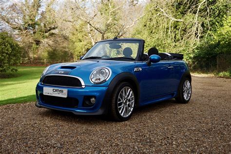 2025 Mini Cooper S Manual Convertible - Karim Mmax