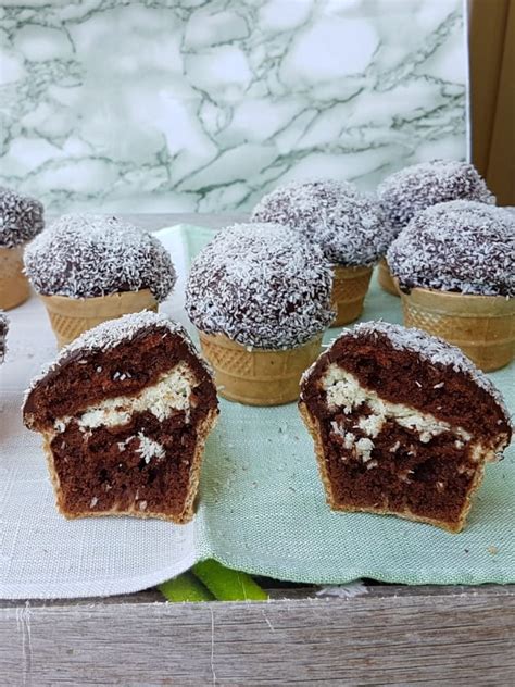 Muffin Cuore Al Cocco Ricetta Muffins Al Cacao Ripieni Di Cocco