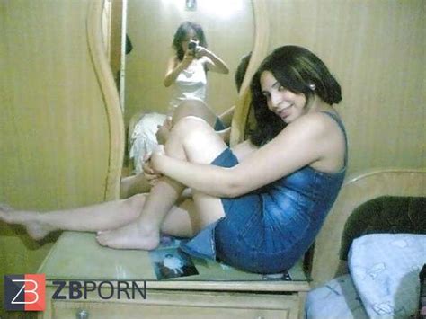 Random Naked Arab Chicks ZB Porn