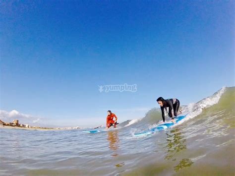 Curso De Surf Para Principiante En Gand A Horas Desde Yumping