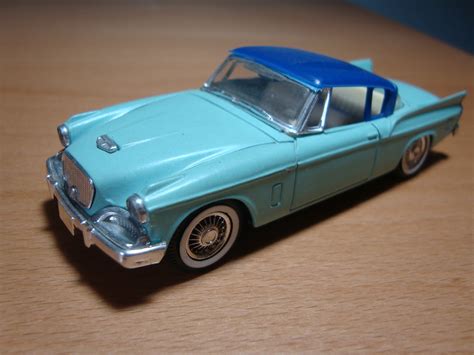 Oscar's Classic Model Cars Collection: 1957 Studebaker Silver Hawk