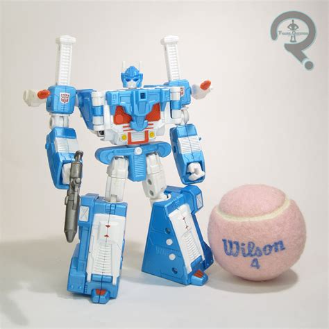 #3373: Ultra Magnus | The Figure In Question