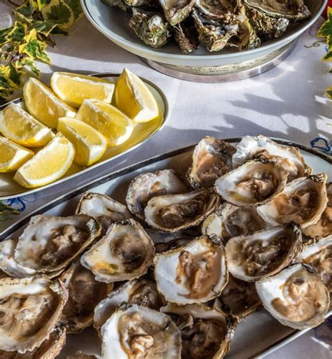 9 Charming French Christmas Traditions Purewow