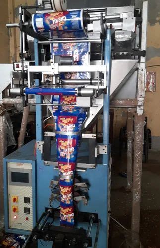 5 KW Three Phase Automatic Potato Chips Packaging Machine 415 V At Rs