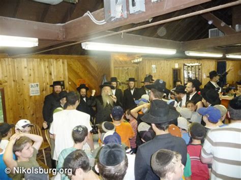 Cong. Birchos Yosef Nikolsburg | The Rebbe visited Camp Dora Golding