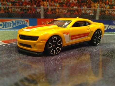 JULIAN S HOT WHEELS BLOG 13 Hot Wheels Chevy Camaro Special Edition Rrroadster