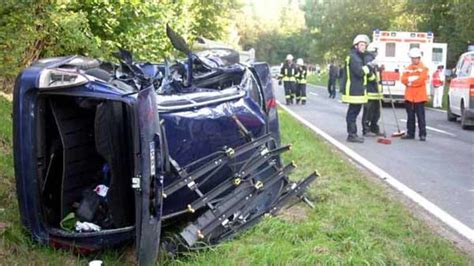 Bei Einem Unfall Zwischen Frankenberg Und Rosenthal An Der Linnerm Hle