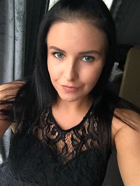 Lady Says She Didn T Realize She Was A Lesbian Until Her Husband Suggested It