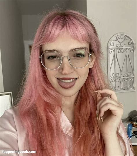 Sylph Bun YOURFRIENDSYLPH Sylphbun Tsviciousbunny Nude OnlyFans Leaks Fappening