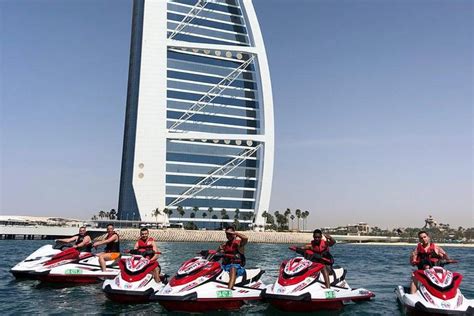 Tour Di Unora In Moto D Acqua A Dubai Hellotickets