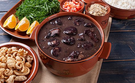 Receitas De Feijoada Para Receber Seus Amigos Em Casa