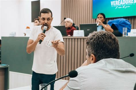 Feirantes desabafam sobre situação da Central de Feiras e andamento das