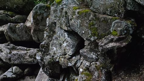 Wallpaper 3719x2092 Px Gray Green Lichen Moss Rock Stones