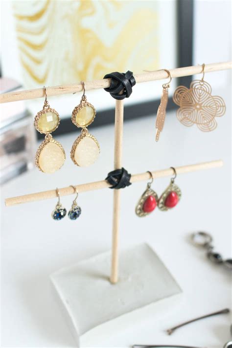 Organize Dangling Earrings with this DIY Concrete Earring Tree - Curbly