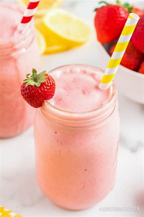 Quick & Easy Frozen Fruit Smoothie • Love From The Oven