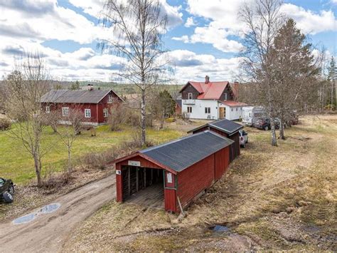 Näva Västby 1 i Koppom Eda kommun Gård skog till salu Hemnet