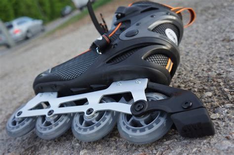 Inliner Bilder – Durchsuchen 1,168 Archivfotos, Vektorgrafiken und ...