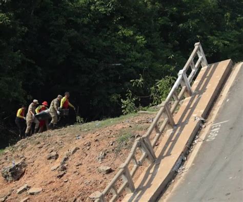 Not Cias Trag Dia No Careiro Sobe Para O N Mero De Mortos Em